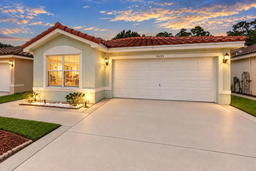 Address Withheld, Boynton Beach, FL 33436