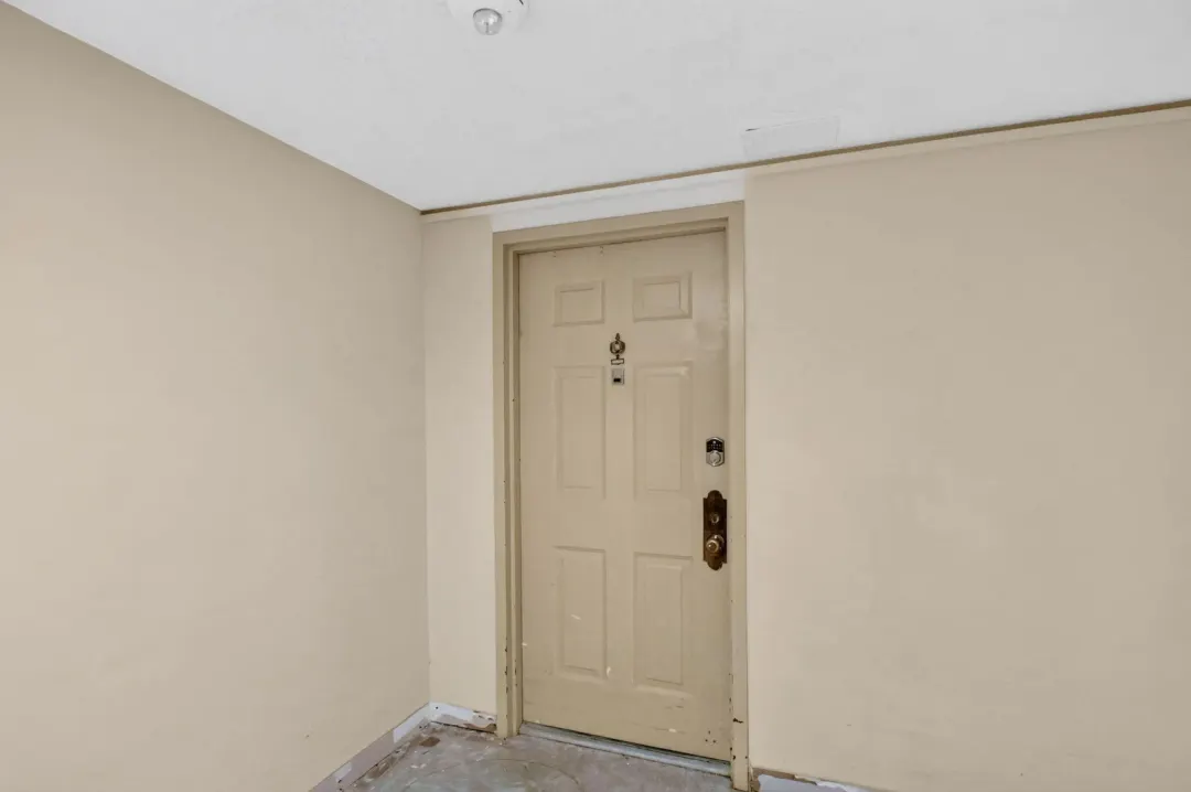 5600 N Flagler Drive 306, West Palm Beach, FL 33407