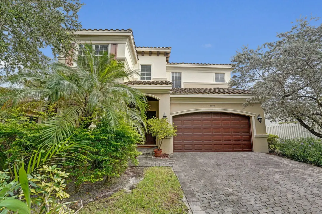 2575 SE 7th Drive, Pompano Beach, FL 33062