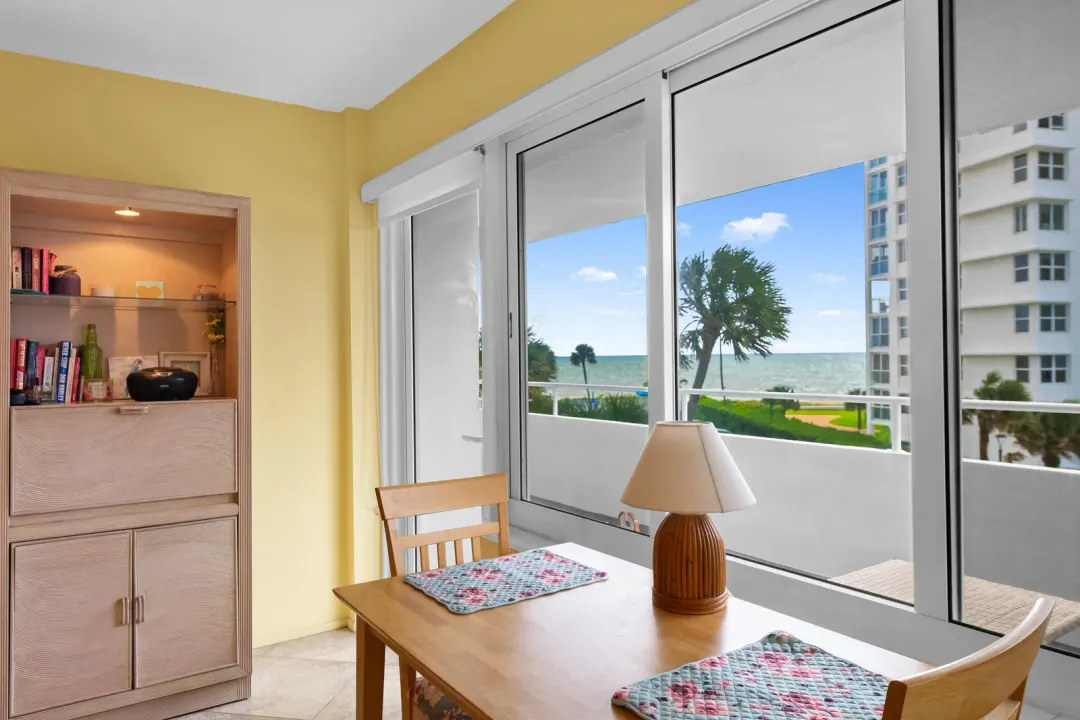 4050 N Ocean Boulevard 302, Lauderdale-by-the-sea, FL 33308