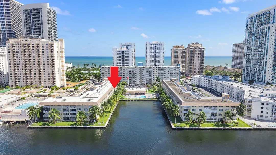 1889 S Ocean Drive 203, Hallandale Beach, FL 33009