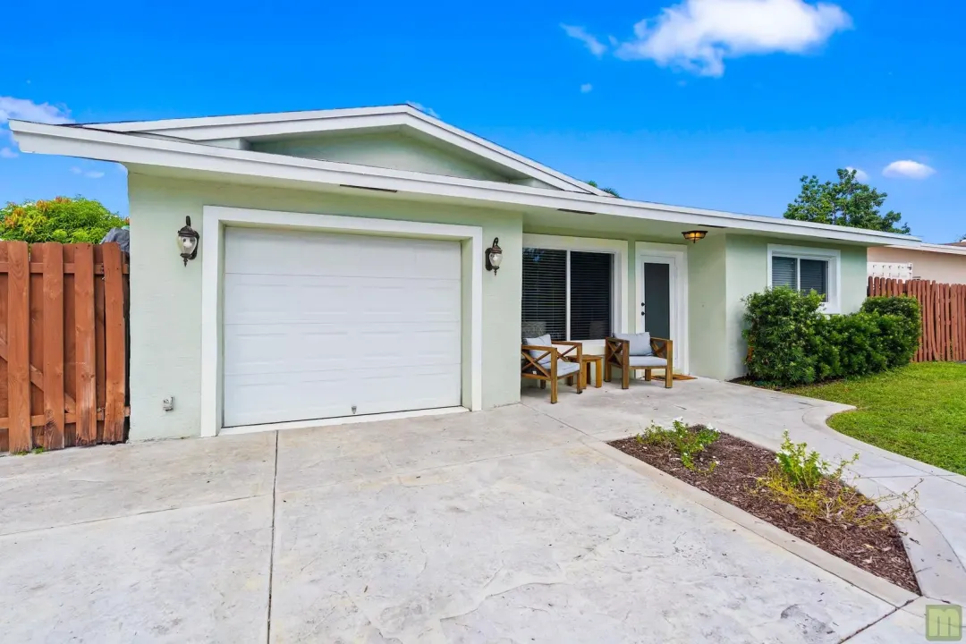 3161 NW 65th Drive, Fort Lauderdale, FL 33309