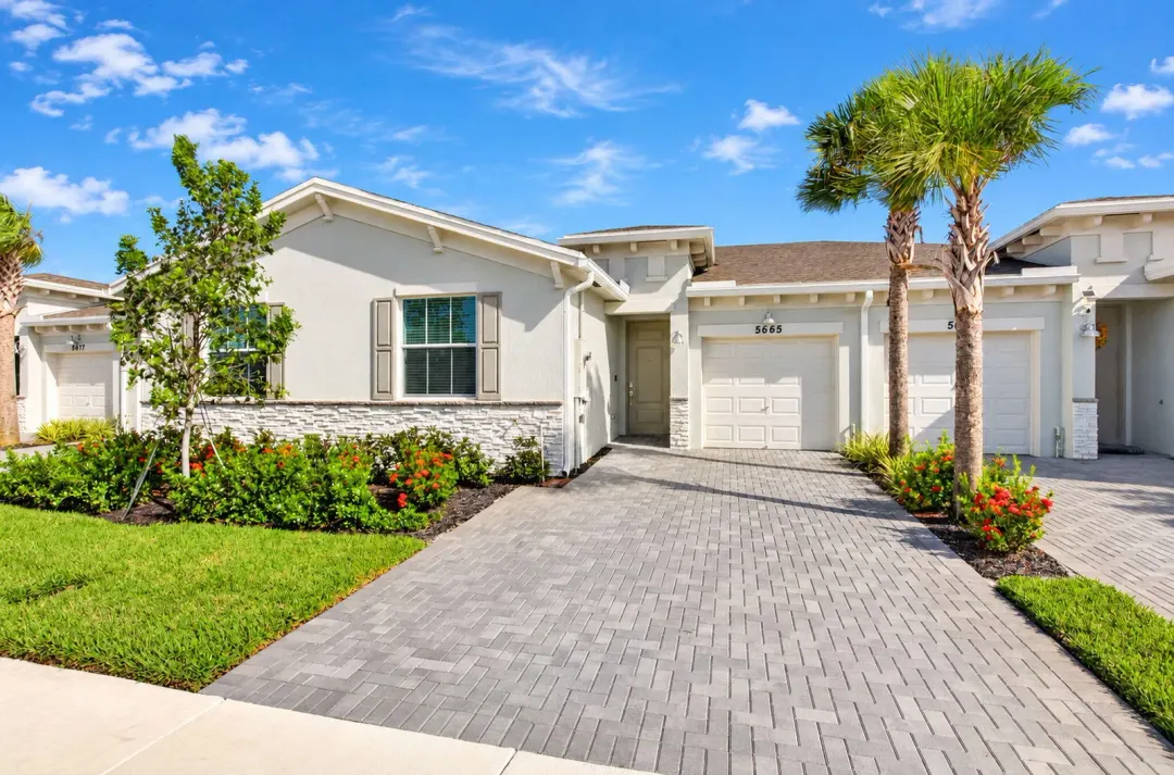 5665 Divine Drive, Delray Beach, FL 33484