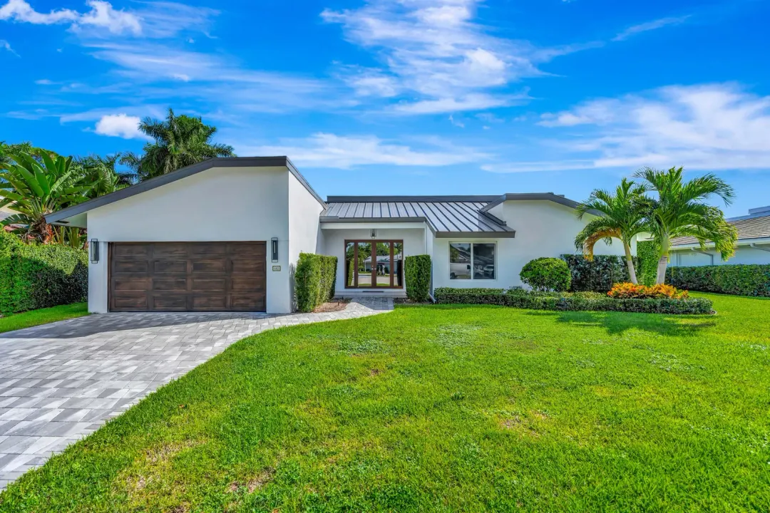 643 Lakewoode Circle E, Delray Beach, FL 33445