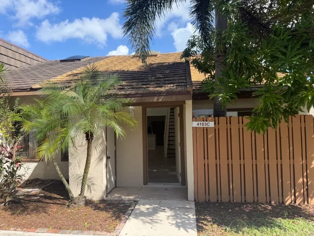 4183 Palm Bay Circle C, West Palm Beach, FL 33406