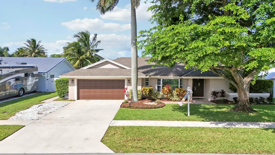 1209 SW 25th Avenue, Boynton Beach, FL 33426