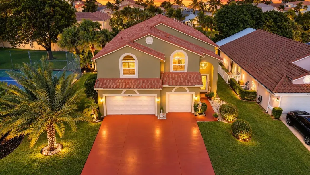 8512 Windy Circle, Boynton Beach, FL 33472