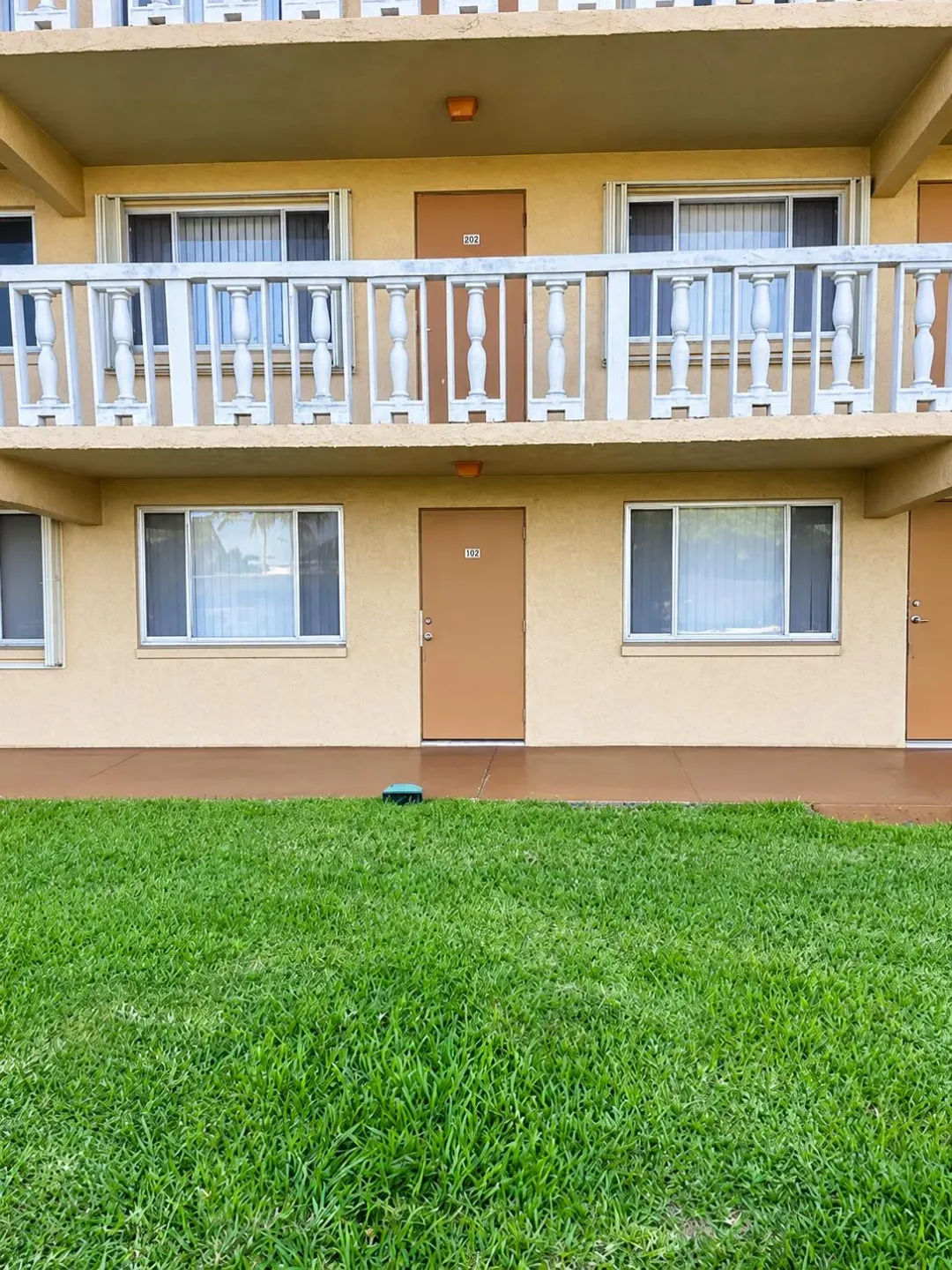 100 Village Green Circle E 112, Palm Springs, FL 33461