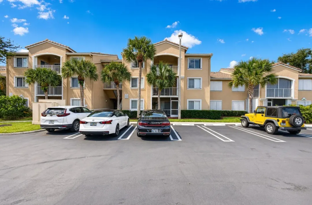 260 Village Boulevard 5305, Tequesta, FL 33469