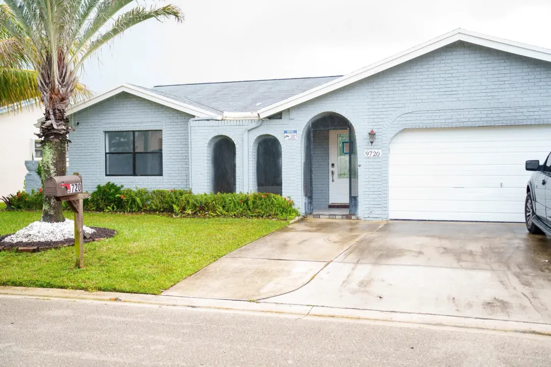 9720 NW 83rd Street, Tamarac, FL 33321