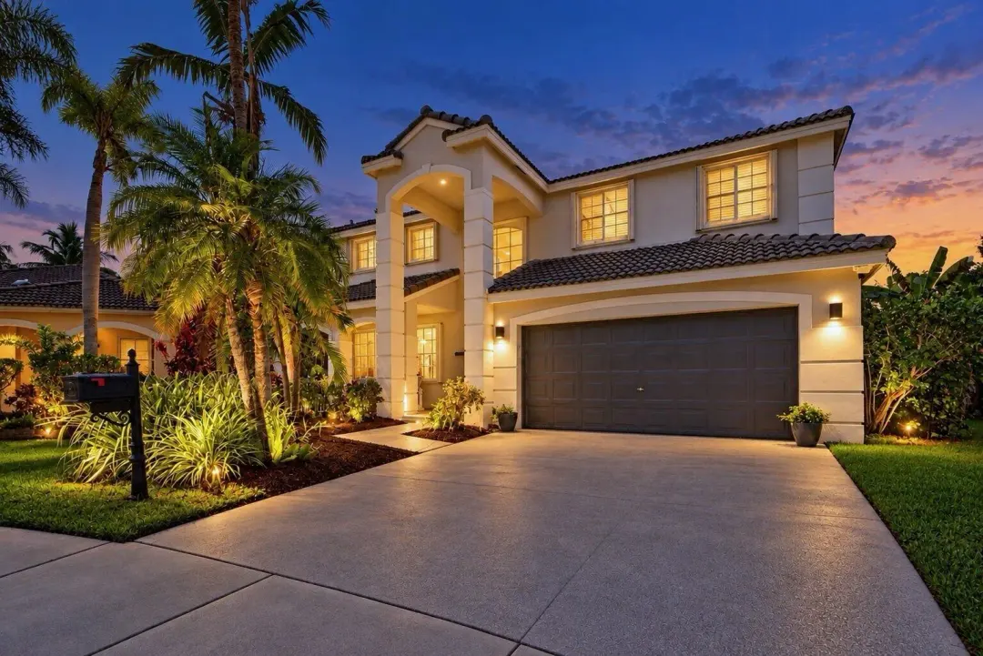 4132 Boston Court, Weston, FL 33331