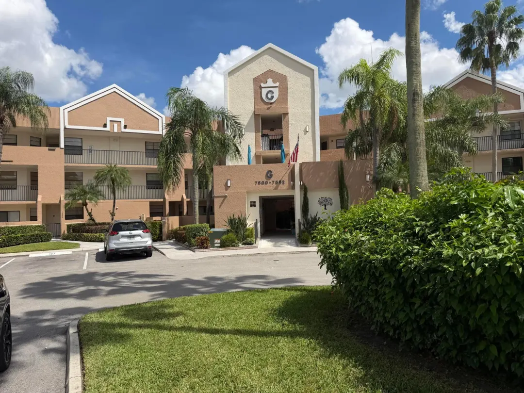 7510 Fairfax Drive 106, Tamarac, FL 33321