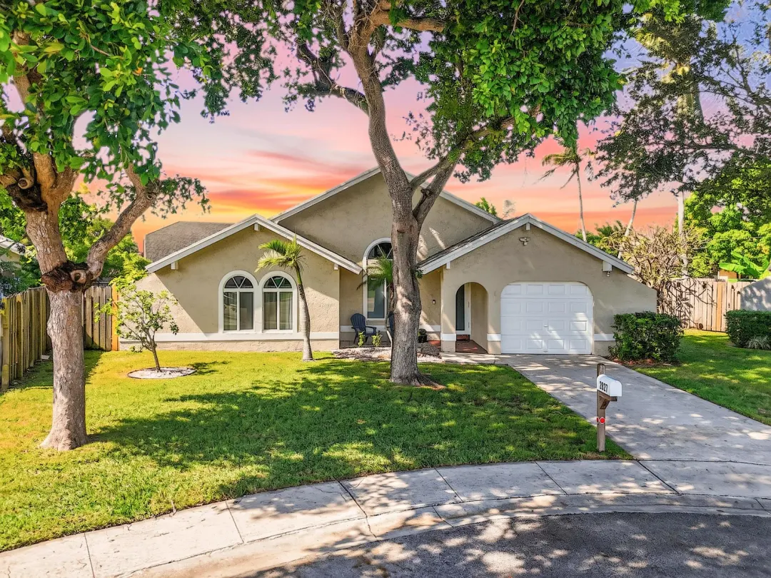 2827 NW 110th Avenue, Sunrise, FL 33322