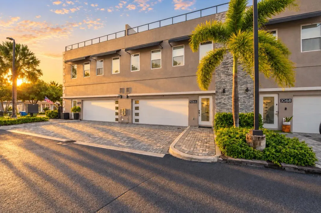 1066 NE 35th Street, Oakland Park, FL 33334