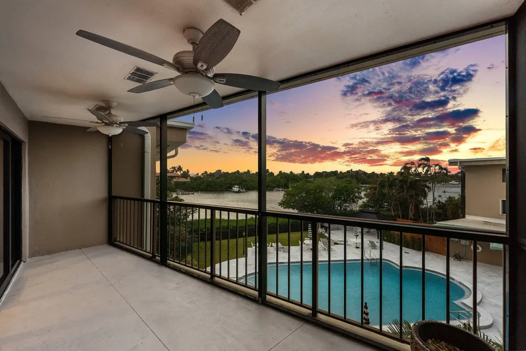 3605 S Ocean Boulevard 318, South Palm Beach, FL 33480