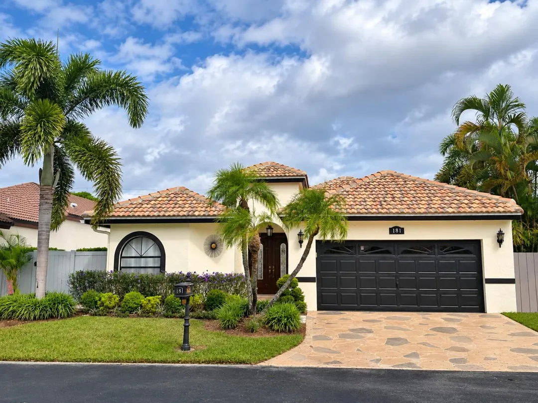 181 Executive Circle, Boynton Beach, FL 33436