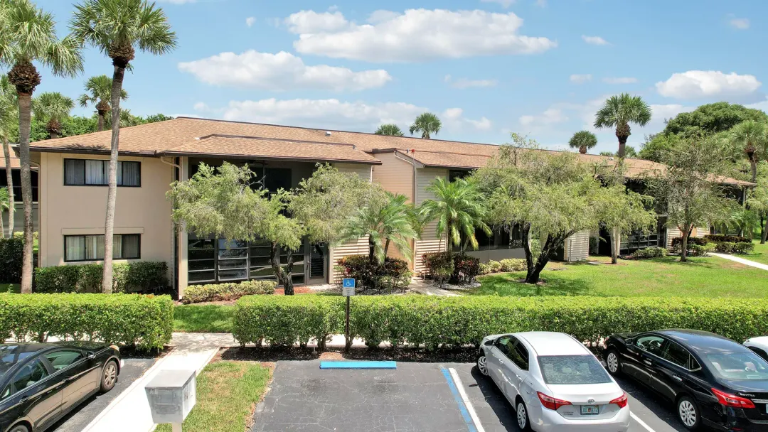 15488 Lakes Of Delray Boulevard, Delray Beach, FL 33484