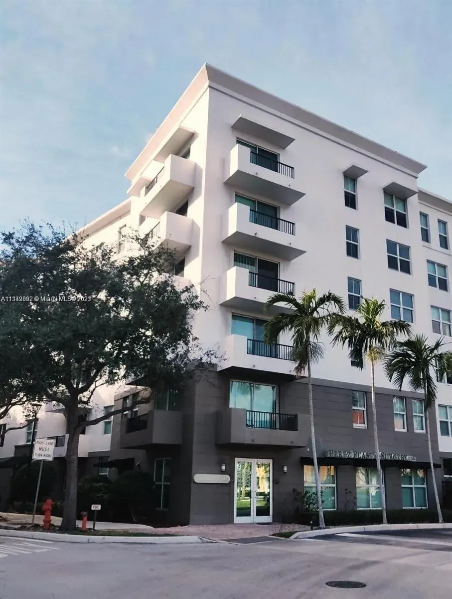 2401 NE 65th Street 608, Fort Lauderdale, FL 33308