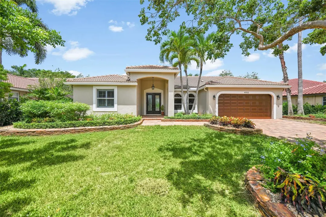 4910 NW 104th Avenue, Coral Springs, FL 33076