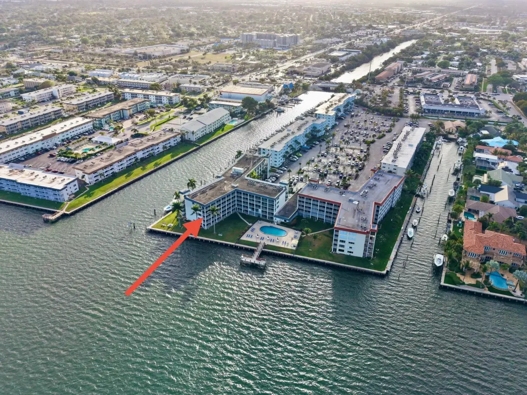 100 Paradise Harbour Boulevard 304, North Palm Beach, FL 33408
