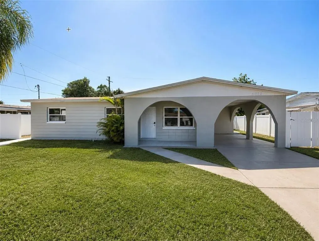 5612 Larimer Drive, Tampa, FL, 33615