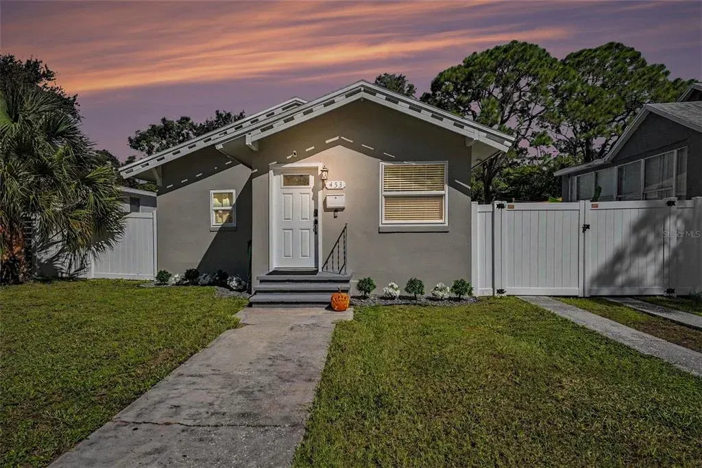453 41st Avenue S, St Petersburg, FL, 33705