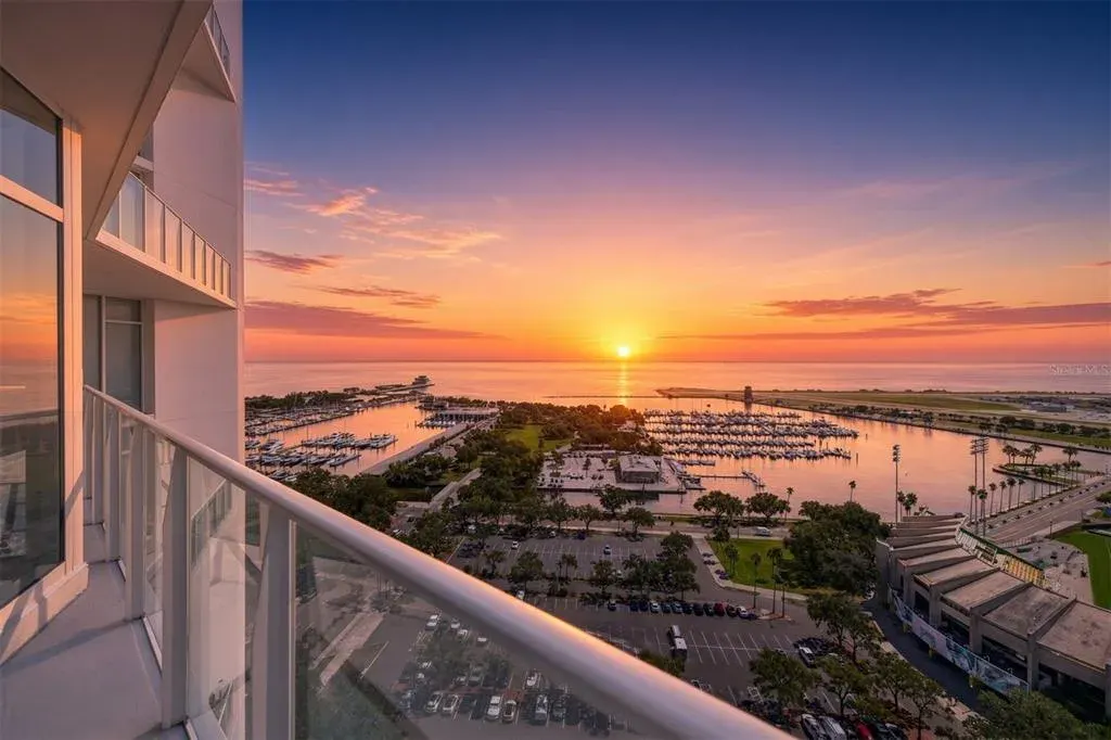 175 1st Street S, Unit 2107, St Petersburg, FL, 33701
