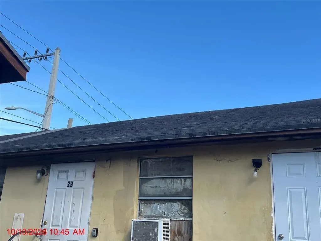 532 SW Avenue D, Unit 10, Belle Glade, FL, 33430