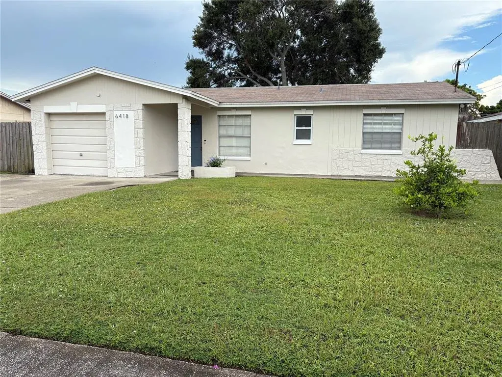 6418 W Paris Street, Tampa, FL, 33634