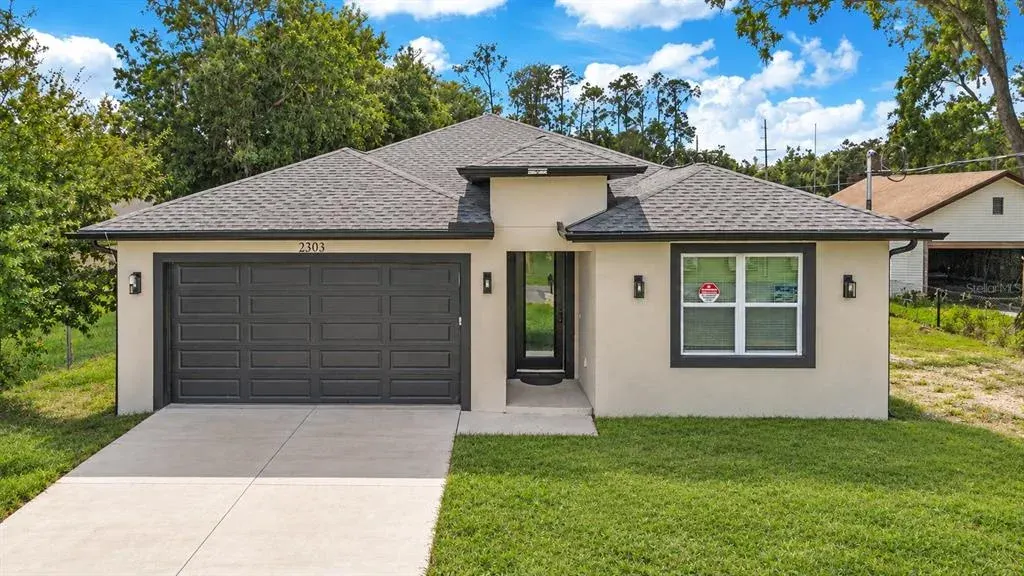 2203 W Lowry Avenue, Plant City, FL, 33563