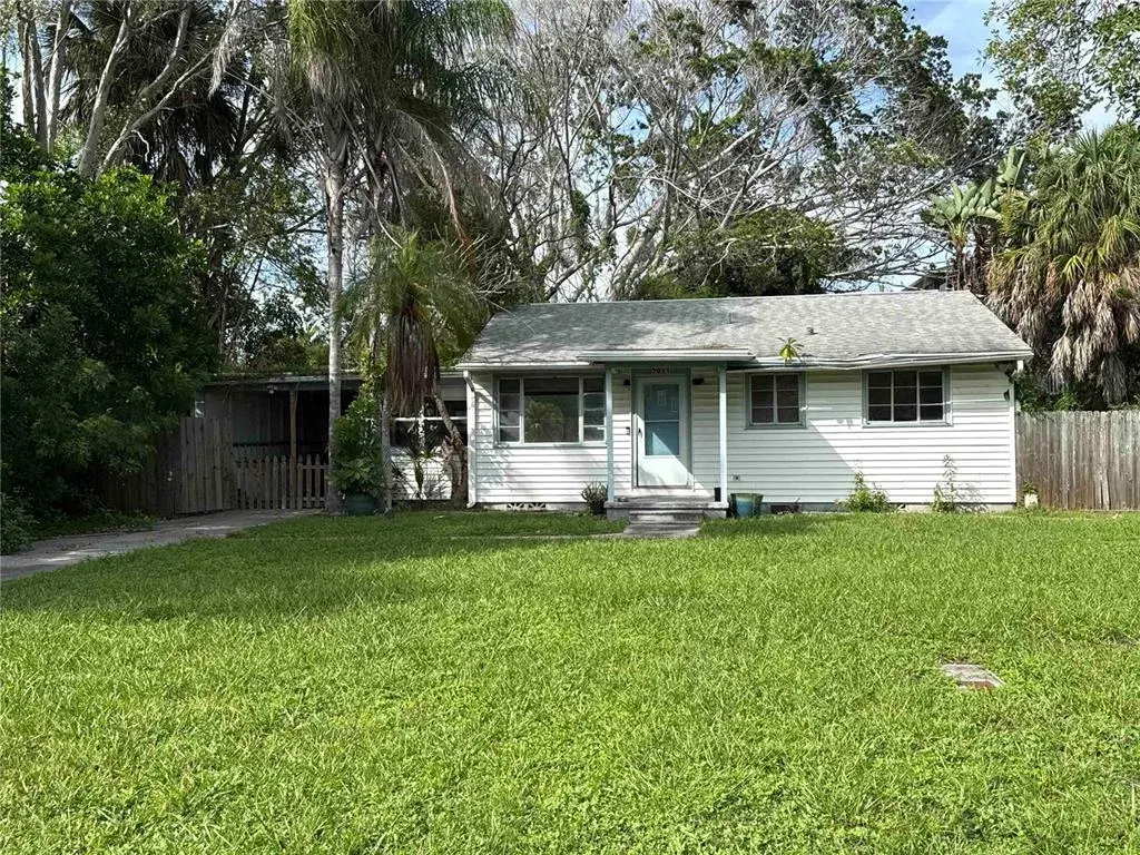 7011 Hibiscus Avenue S, South Pasadena, FL, 33707