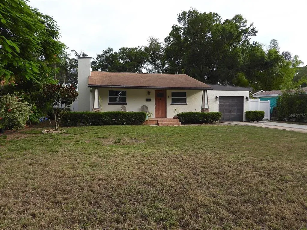 7800 Country Club Road N, St Petersburg, FL, 33710