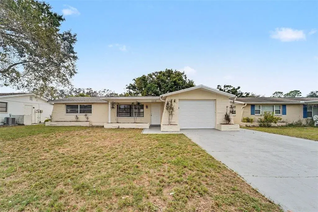 5310 Bob White Drive, Holiday, FL, 34690
