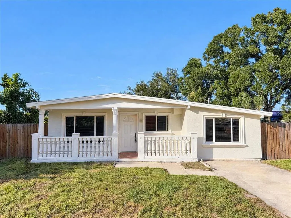 3205 W Rogers Avenue, Tampa, FL, 33611