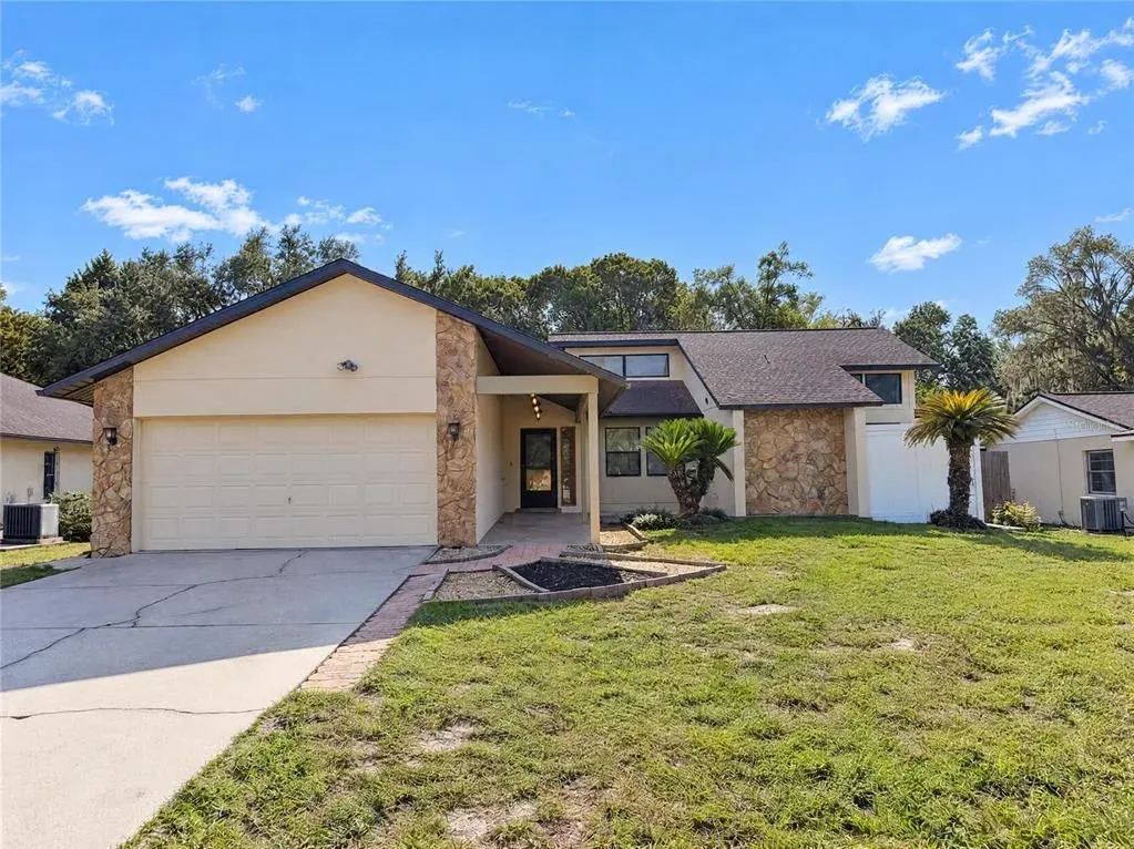 5201 Eagle Island Drive, Land O Lakes, FL, 34639