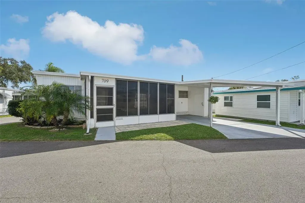 1600 N Old Coachman Road, Unit 709, Clearwater, FL, 33765