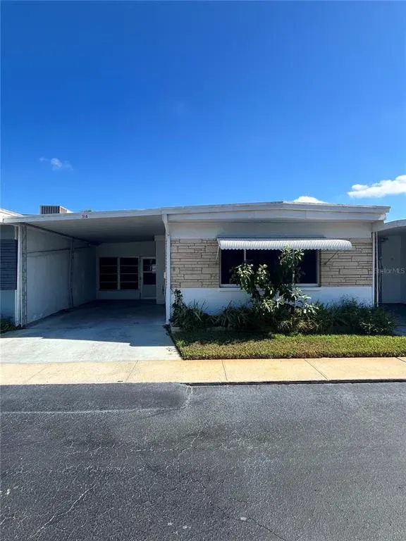 250 NW Rosery Road, Unit 314, Largo, FL, 33770