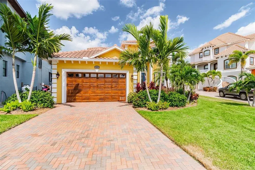 539 Treviso Drive, Apollo Beach, FL, 33572