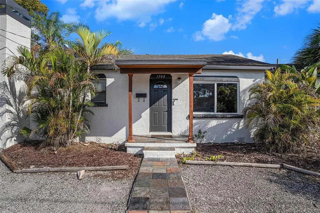 1702 E Knollwood Street, Tampa, FL, 33610