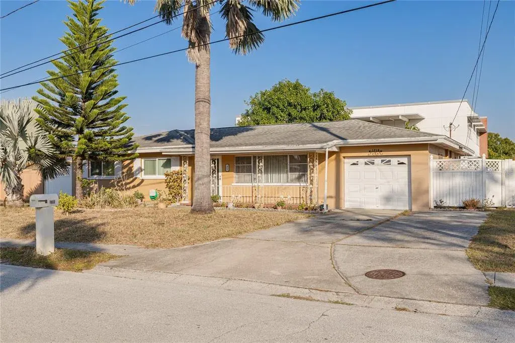 1715 S Jefferson Avenue, Largo, FL, 33770