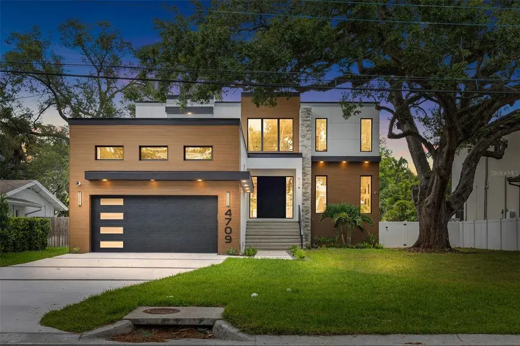 4709 W Estrella Street, Tampa, FL, 33629