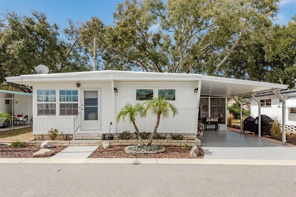 2331 Belleair Road, Unit 906, Clearwater, FL, 33764