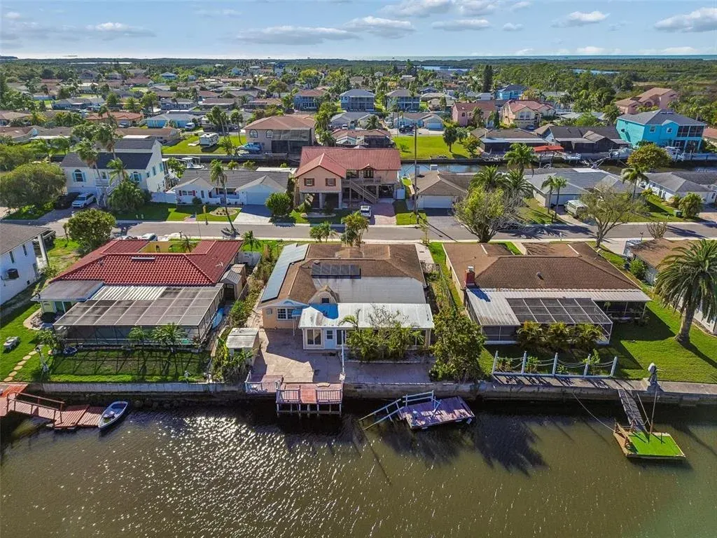 9900 Island Harbor Drive, Port Richey, FL, 34668