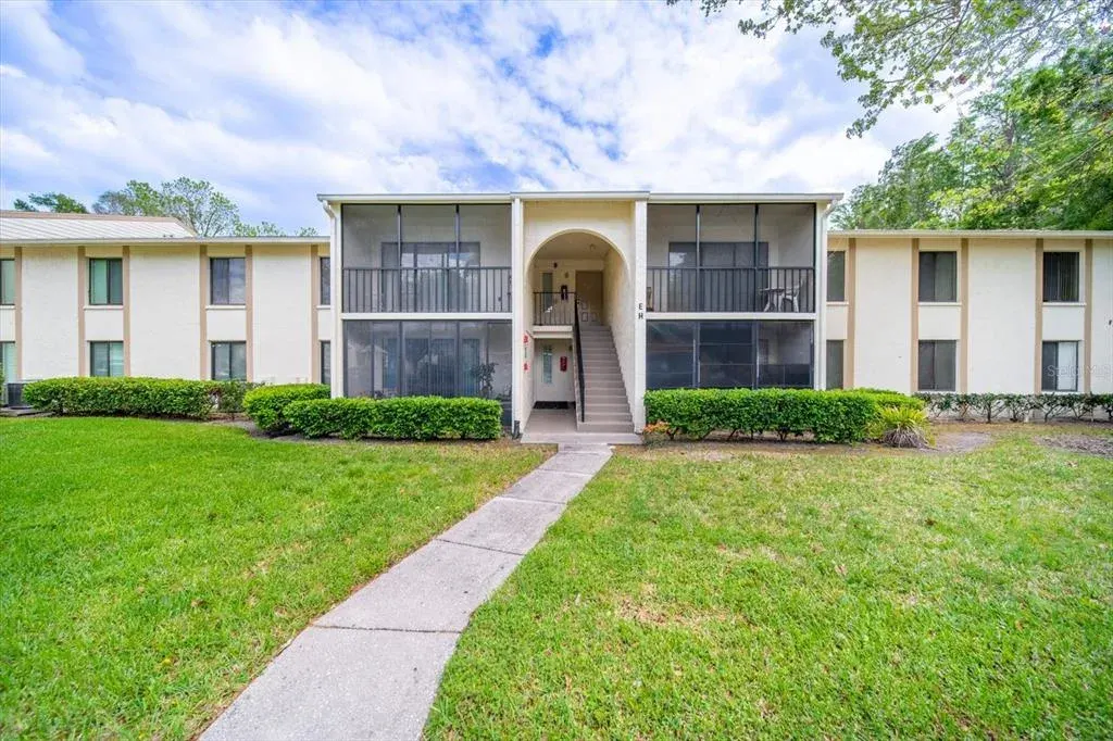 1441 Pine Glen Lane, Unit E2, Tarpon Springs, FL, 34688