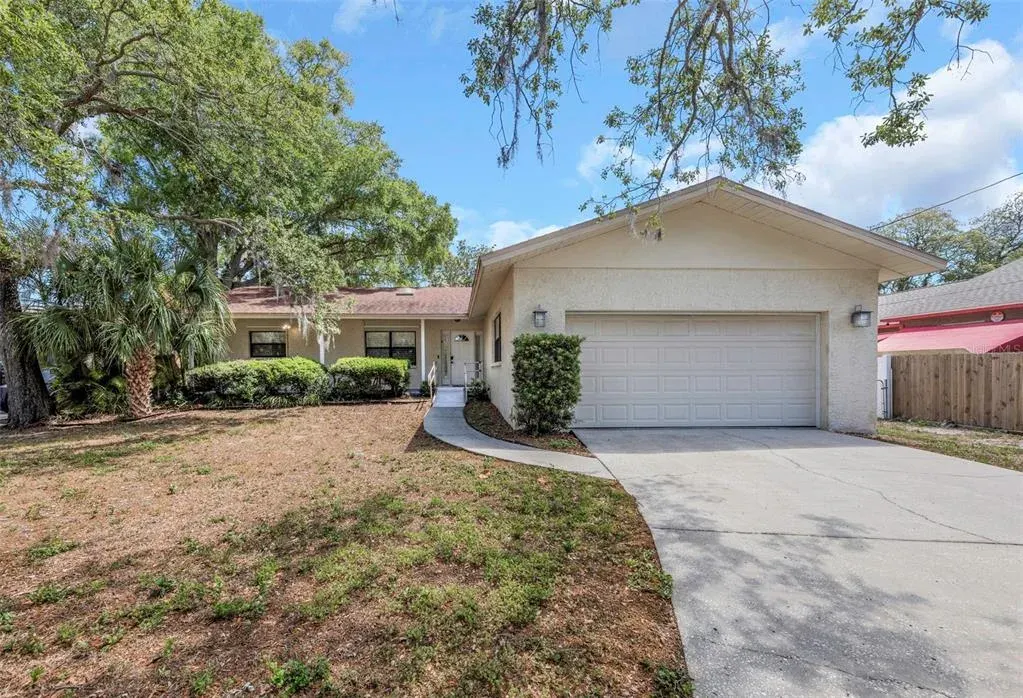 753 Seminole Boulevard, Tarpon Springs, FL, 34689