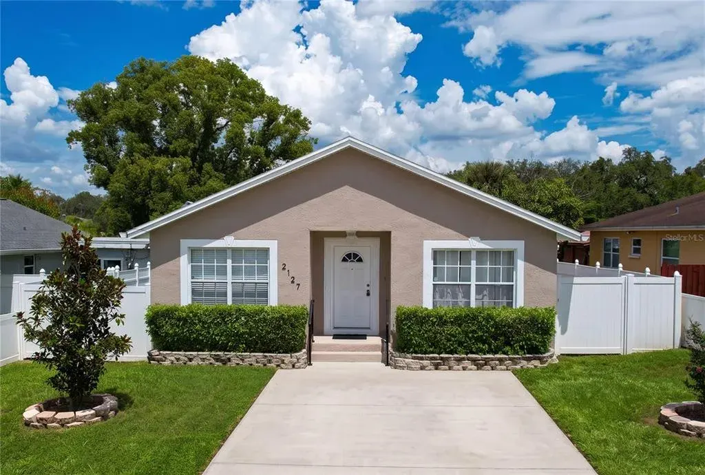2127 W Perio Street, Unit 1, Tampa, FL, 33612