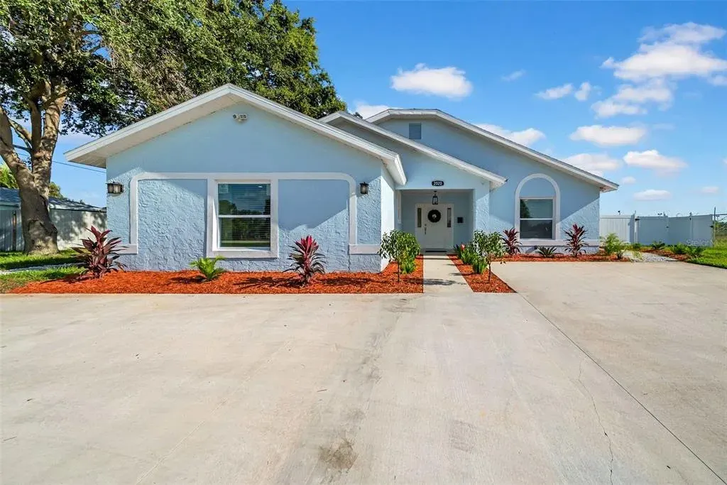 2020 58th Avenue S, St Petersburg, FL, 33712