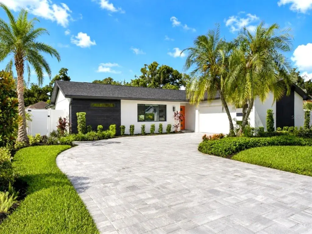 906 Samy Drive, Tampa, FL, 33613