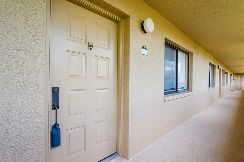 3062 Eastland Boulevard, Unit 406, Clearwater, FL, 33761