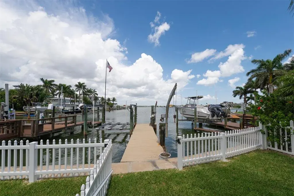 303 N Bath Club Boulevard N, North Redington Beach, FL, 33708
